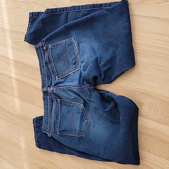 Lucky Brand Jeans - Picture 6 of 8